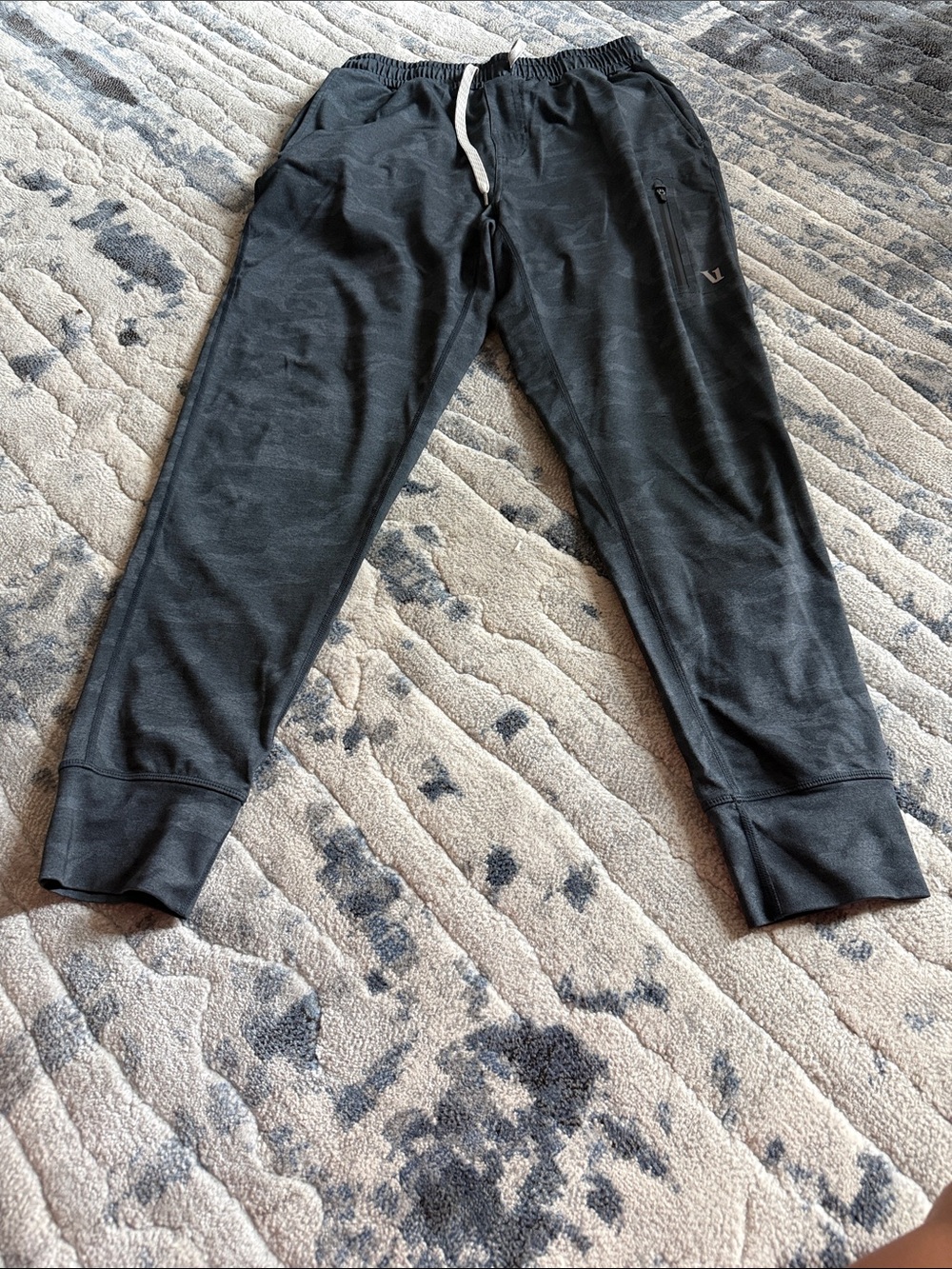Vuori black camo joggers